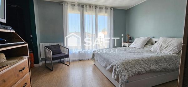 Maison familiale avec 5 chambres en centre-ville de MOUILLERON LE CAPTIF.