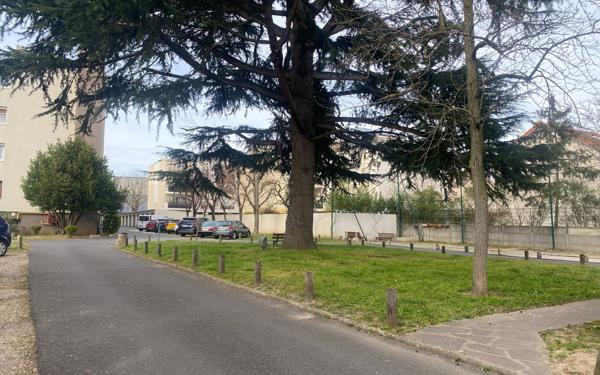 Appartement à vendre    3 pièces • 52,11 m2 Champigny-sur-Marne