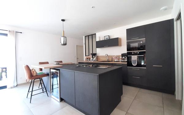 Maison à vendre    4 pièces •  Gujan-Mestras