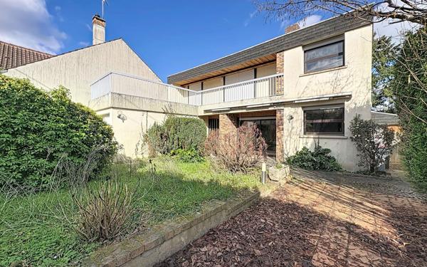 Maison à vendre    7 pièces •  Ris-Orangis