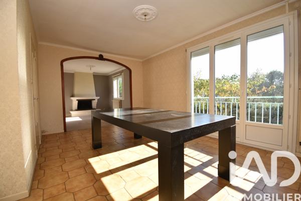 Maison à vendre 4 pièces 108 m² Villeneuve-Tolosane