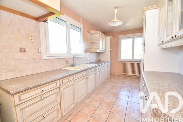Maison à vendre 4 pièces 108 m² Villeneuve-Tolosane