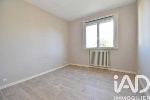 Maison à vendre 4 pièces 108 m² Villeneuve-Tolosane