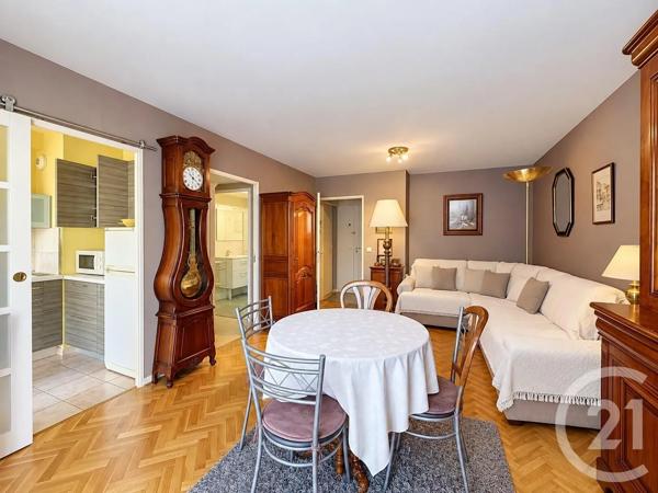 Appartement F2 à vendre  2 pièces - 44,35 m 2   LYON  - 69007