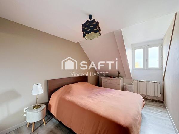 Appartement T4 en duplex, petite copropriété.
