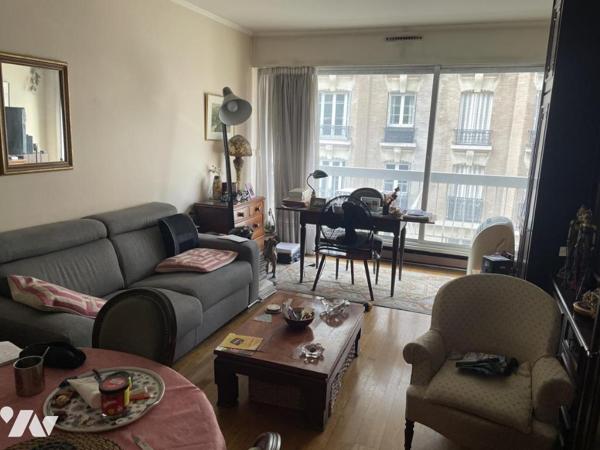 PARIS XIXe - Appartement 2 pièces - Secteur Buttes Chaumont