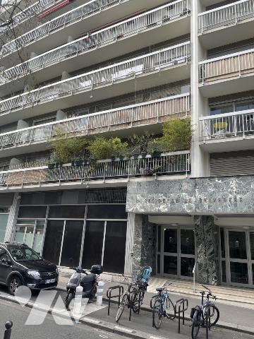 PARIS XIXe - Appartement 2 pièces - Secteur Buttes Chaumont