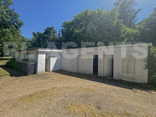 ALVAR : Maison familiale des années 60 de 210 m² sur sous-sol total, 2 garages, atelier et un terrai