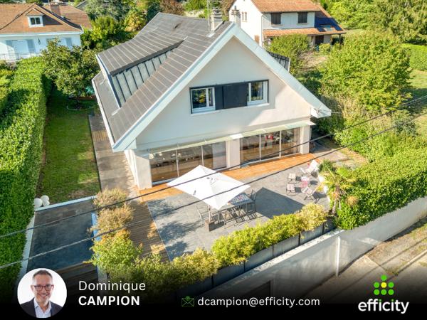 Maison
         9 pièces
        - 256 m² Bien prestige 1 090 000 € *