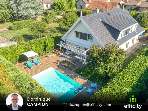 Maison
         9 pièces
        - 256 m² Bien prestige 1 090 000 € *