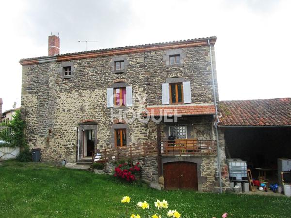 Corps de ferme Saint Georges D'aurac