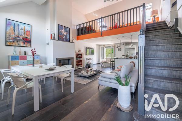 Maison à vendre 7 pièces 157 m² Étiolles