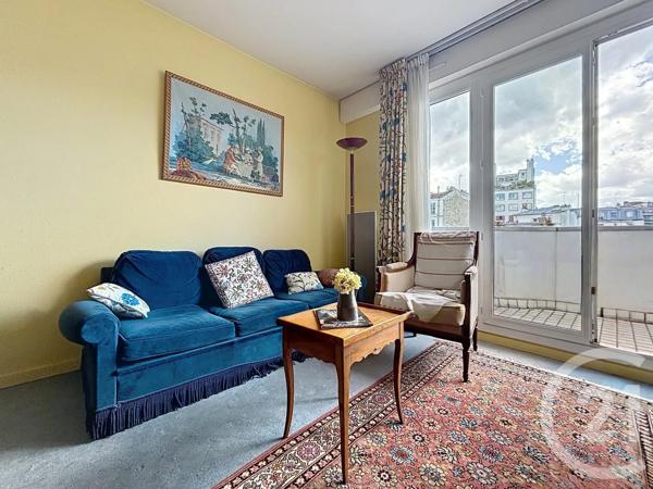 Appartement F3 à vendre  3 pièces - 69 m 2   PARIS  - 75012