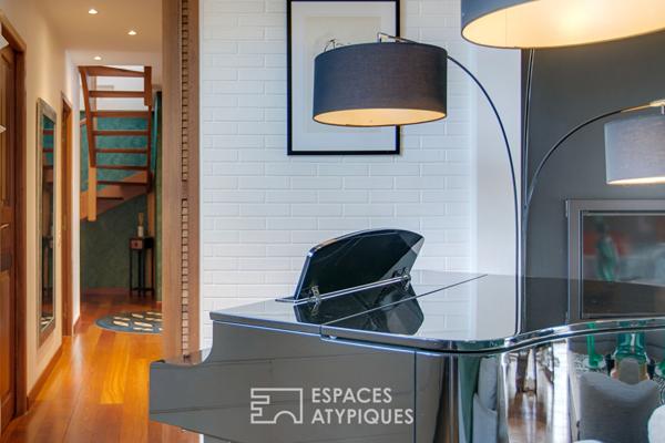 Elégance contemporaine au coeur d’un écrin boisé