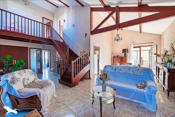 Maison à vendre |  Talence |  8 pièces | 202 m²