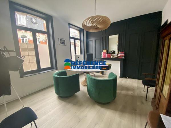 Immeuble à Vendre à La Madeleine