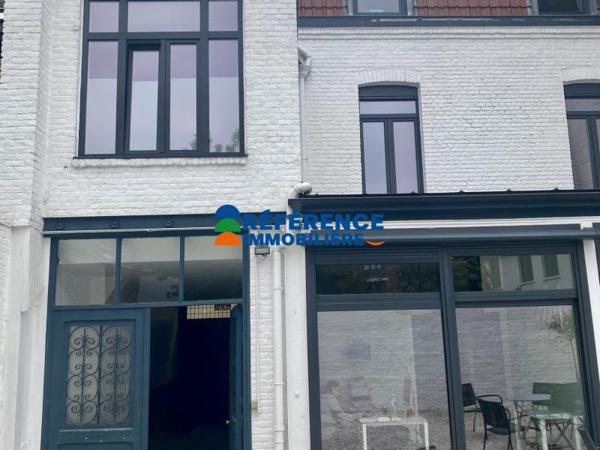 Immeuble à Vendre à La Madeleine