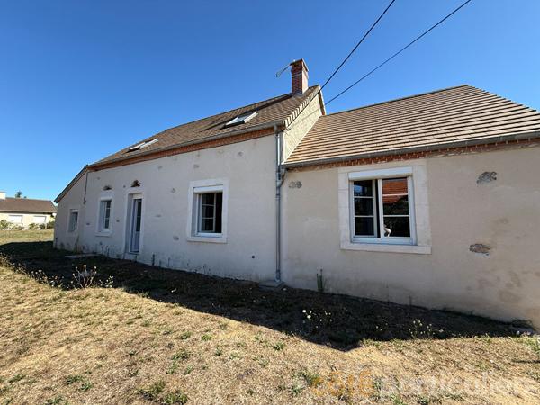 Vente
                Maison181,71 m² - 8 Pièces -
                    URCAY (3360)