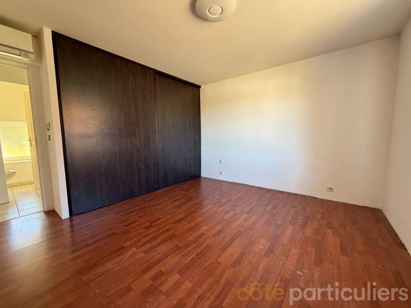 Vente
                Maison181,71 m² - 8 Pièces -
                    URCAY (3360)