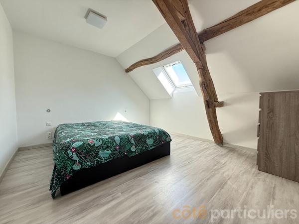 Vente
                Maison181,71 m² - 8 Pièces -
                    URCAY (3360)