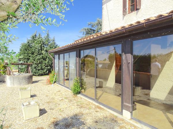 MAISON EN PIERRE 4 CHAMBRES- GARAGE 50 m² JARDIN CLOS CALME ABSOLU , Bourg sur gironde MAISON EN PIERRE 4 CHAMBRES- GARAGE 50 m² JARDIN CLOS CALME ABSOLU , Bourg sur gironde