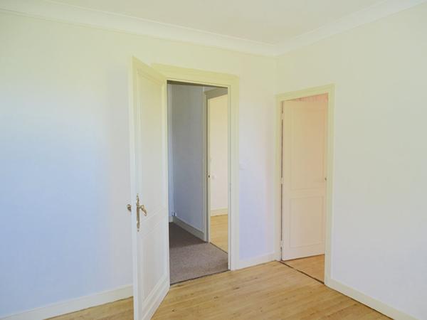 MAISON EN PIERRE 4 CHAMBRES- GARAGE 50 m² JARDIN CLOS CALME ABSOLU , Bourg sur gironde MAISON EN PIERRE 4 CHAMBRES- GARAGE 50 m² JARDIN CLOS CALME ABSOLU , Bourg sur gironde