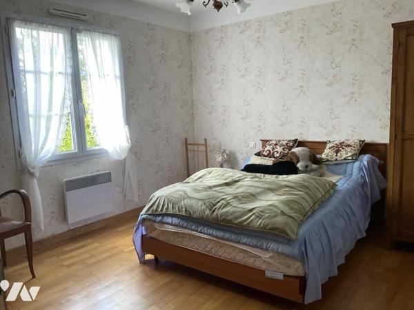 SOULLANS, maison centre bourg, 3 chambres, garage, terrain de 660m² env !