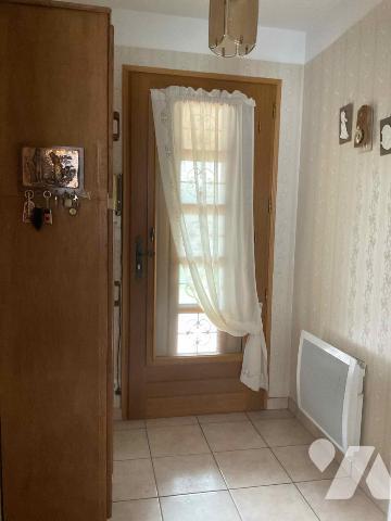 SOULLANS, maison centre bourg, 3 chambres, garage, terrain de 660m² env !