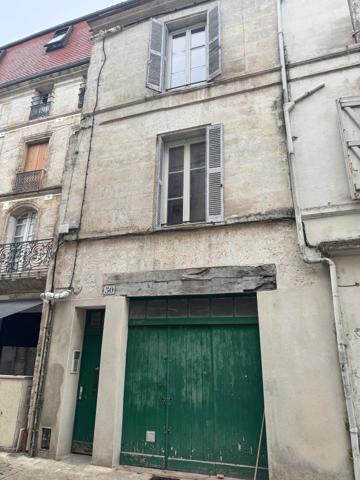 Immeuble rapport au centre ville d'Angoulême