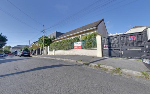 Maison à vendre    4 pièces • 110 m2 Le Blanc-Mesnil
