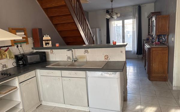Maison à vendre    4 pièces • 110 m2 Le Blanc-Mesnil