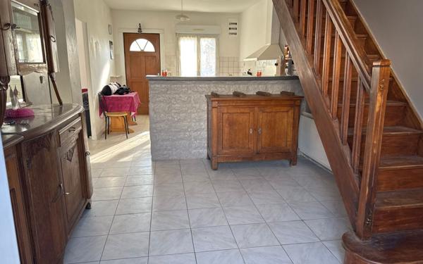Maison à vendre    4 pièces • 110 m2 Le Blanc-Mesnil