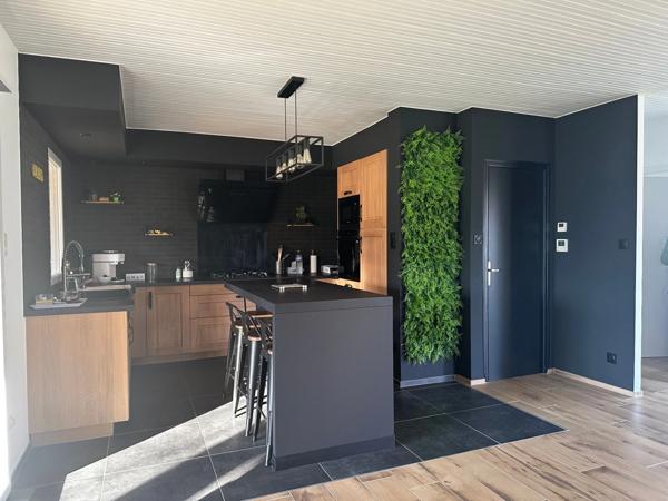 AUBIGNY LES CLOUZEAUX, maison familiale 5 chambres, env. 1150 m² de jardin