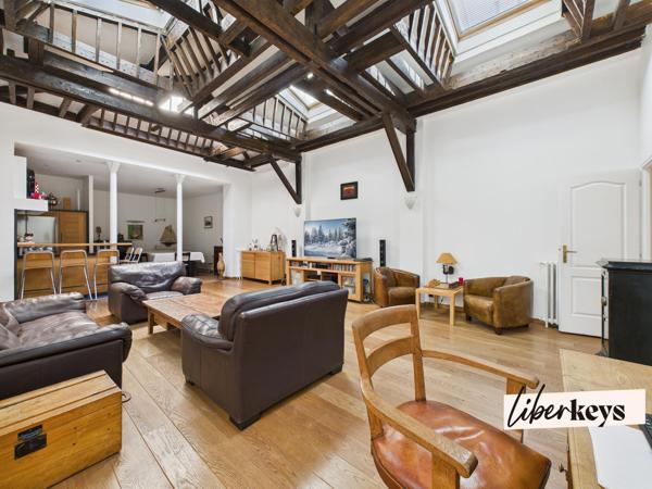 Appartement / Loft de 5 pièces au charme authentique à 300m du canal Saint Martin