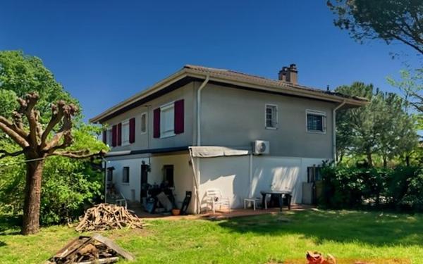 Maison à vendre    6 pièces •  Graulhet