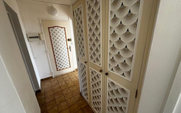 Appartement à vendre    3 pièces • 52,80 m2 Étampes-sur-Marne