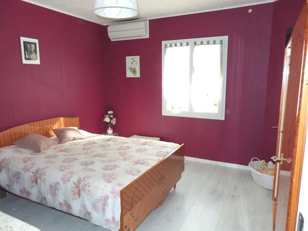 Maison de plain-pied, 2 chambres, sur terrain de 3936m² à Marmande