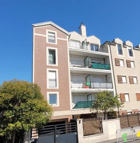 Vente                                                      Appartement
                        
                     3 pièces                      51 m2                     à Quincy-sous-Sénart