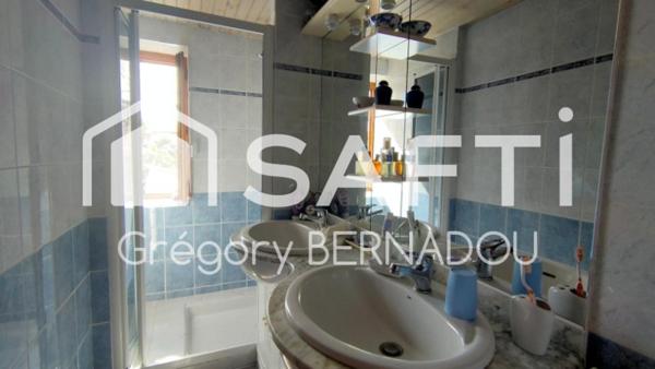 Maison de ville, proche plages et commerces