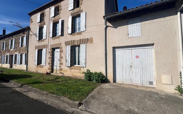 Maison à vendre    5 pièces •  Villeneuve-de-Marsan