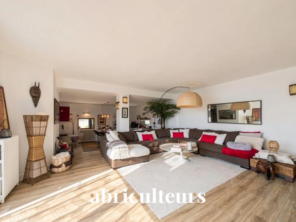 Grand loft indépendant de 176 m² Colombes Centre-Gare
