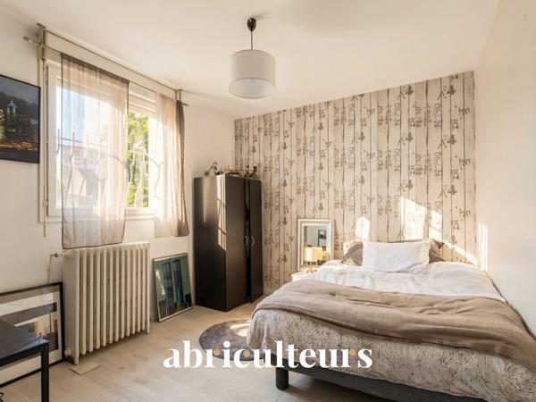 Grand loft indépendant de 176 m² Colombes Centre-Gare