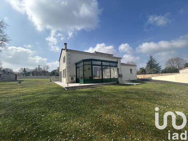 Maison à vendre 8 pièces 286 m² Mouthiers-sur-Boëme