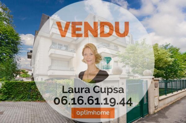 LIVRY GARGAN - 5 PIECES - 122,5 m² - RESIDENCE PIERRE DE TAILLE - ASCENSEUR - 2 BALCONS - DOUBLE BOX