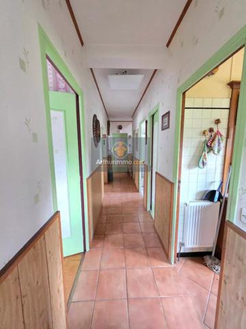 Vente                                                      Maison
                        
                     6 pièces                      140 m2                     à Écouen