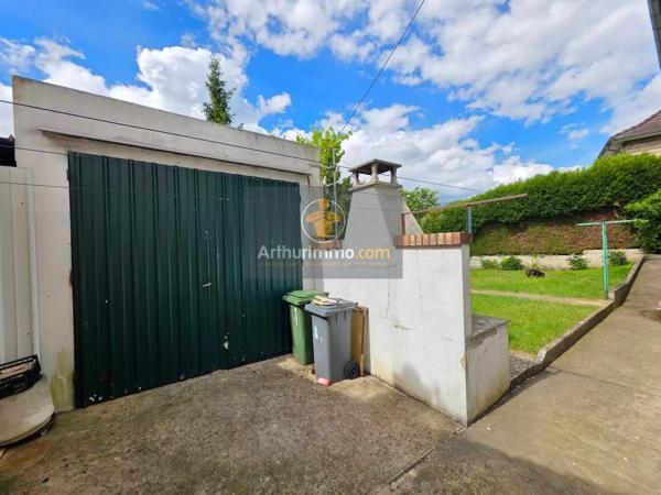 Vente                                                      Maison
                        
                     6 pièces                      140 m2                     à Écouen