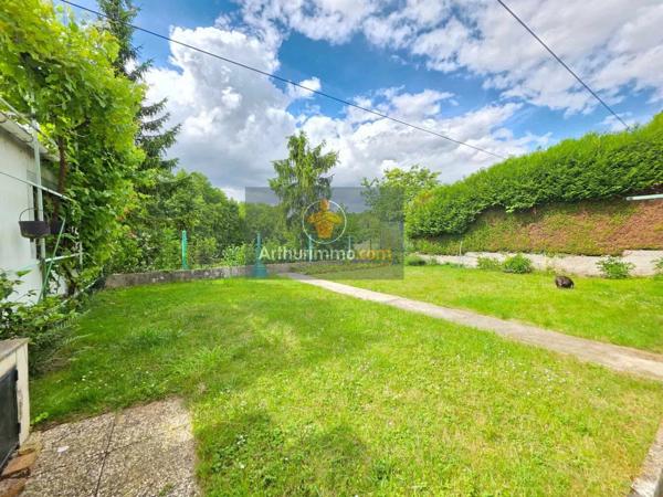 Vente                                                      Maison
                        
                     6 pièces                      140 m2                     à Écouen