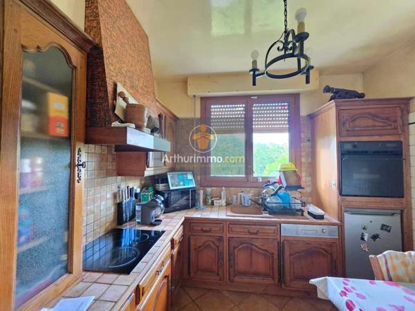 Vente                                                      Maison
                        
                     6 pièces                      140 m2                     à Écouen