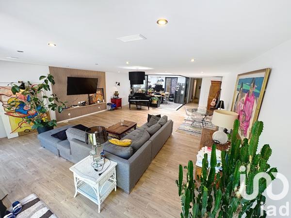 Maison à vendre 3 pièces 132 m² Angoulême