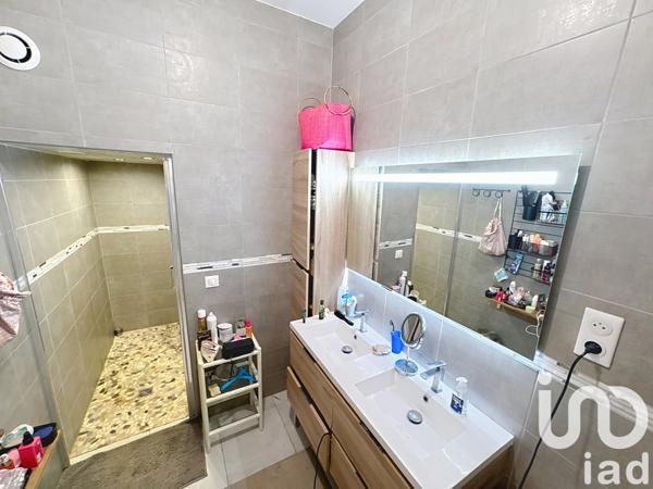 Maison à vendre 3 pièces 132 m² Angoulême